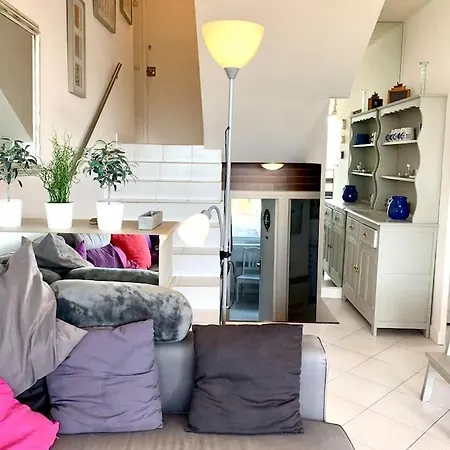 Apartment Bel Vue Avec Parking Gratuit Deauville