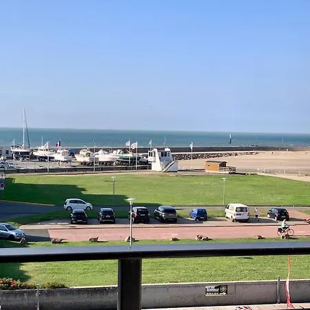 Bel Vue Avec Parking Gratuit Ντοβίλ