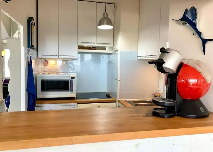 Bel Vue Avec Parking Gratuit Apartment *