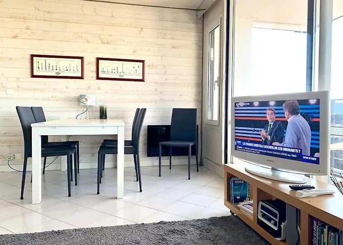 Bel Vue Avec Parking Gratuit *